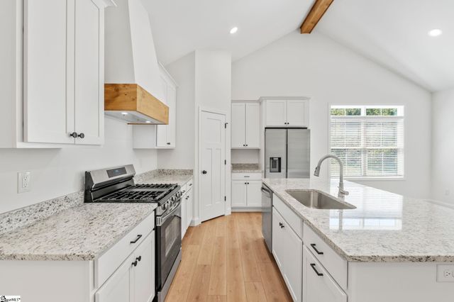 1434 Scuffletown Road, Simpsonville, SC 29681