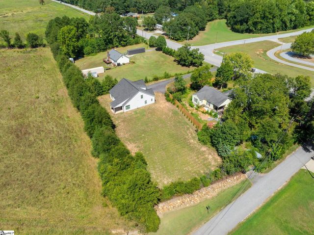 1434 Scuffletown Road, Simpsonville, SC 29681