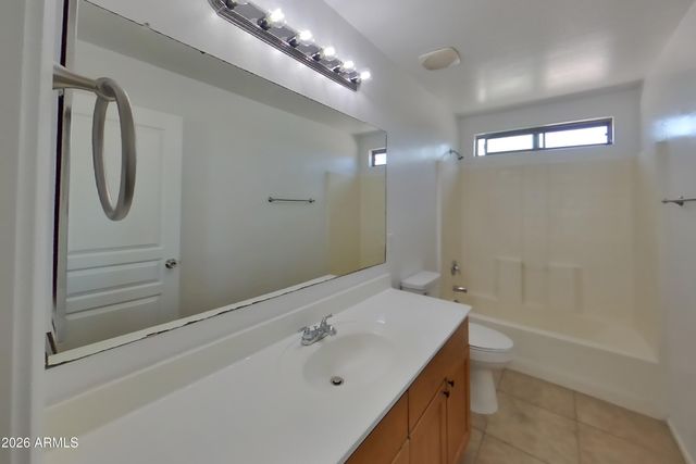 3868 W GOLDMINE MOUNTAIN Drive, San Tan Valley, AZ 85144