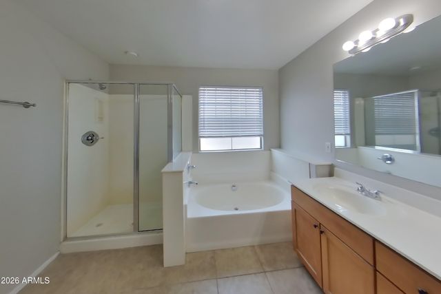 3868 W GOLDMINE MOUNTAIN Drive, San Tan Valley, AZ 85144
