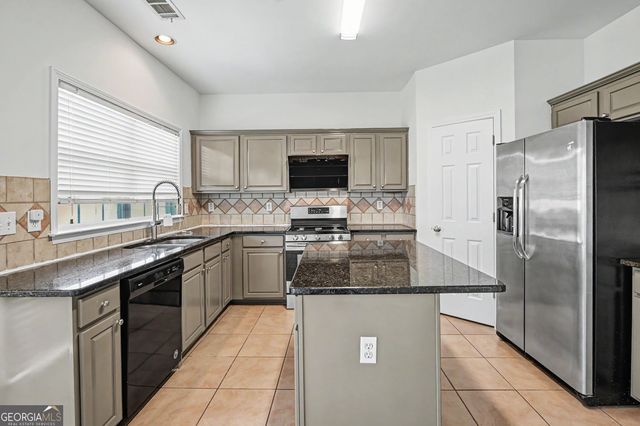 8330 Grenadier Trail, Suwanee, GA 30024