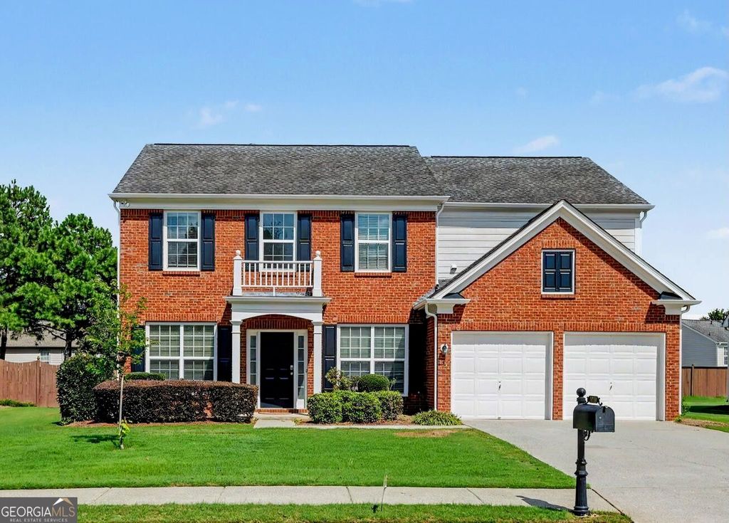8330 Grenadier Trail, Suwanee, GA 30024