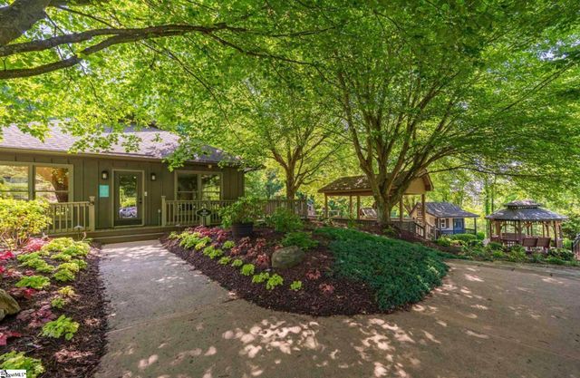 33 & 34 Raptor Way, Landrum, SC 29635