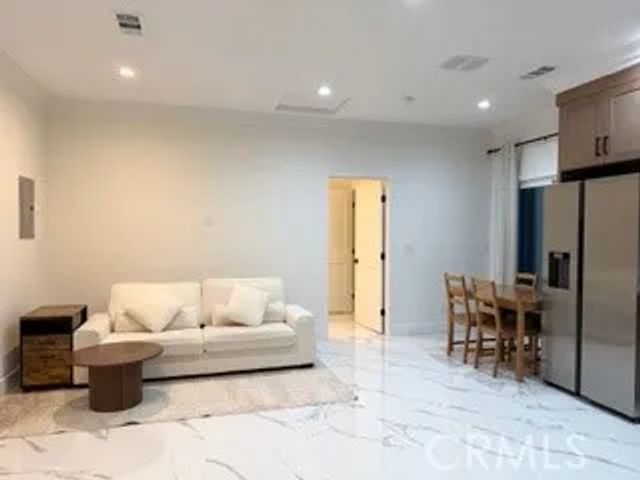 10460 Crane, Fountain Valley, CA 92708