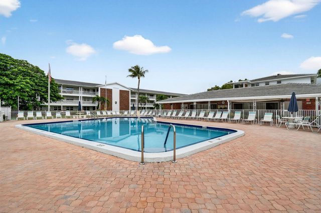 5203 NE 24th Terrace B-105, Fort Lauderdale, FL 33308