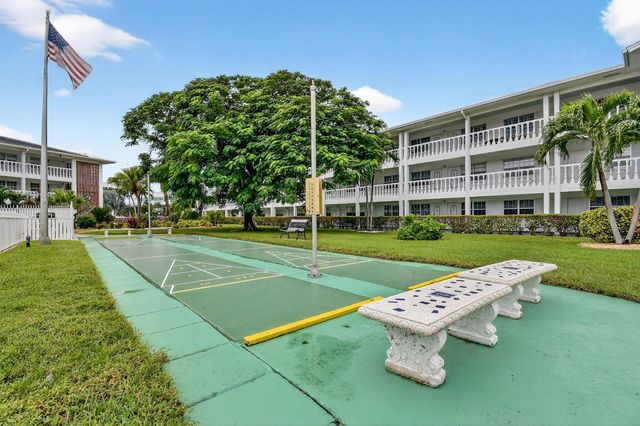 5203 NE 24th Terrace B-105, Fort Lauderdale, FL 33308