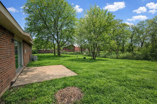 130 Astoria Drive, Cedar Hill, TX 75104