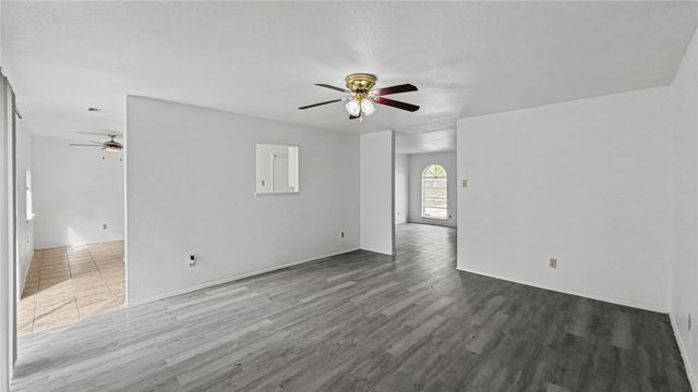 130 Astoria Drive, Cedar Hill, TX 75104