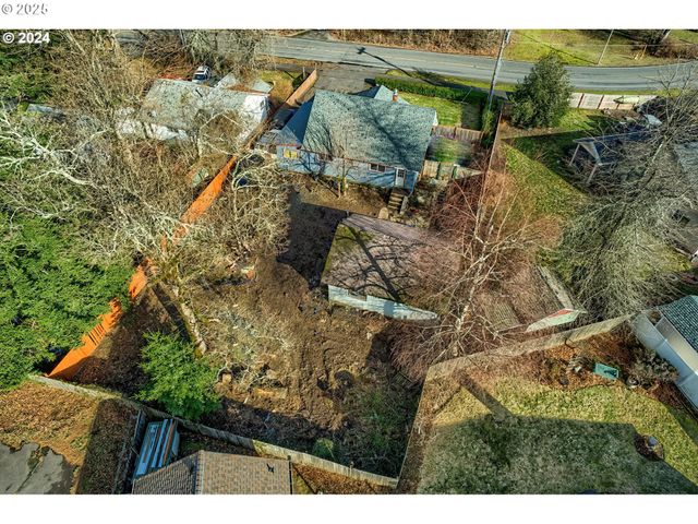 1015 E CASCADE Dr, North Bonneville, WA 98639