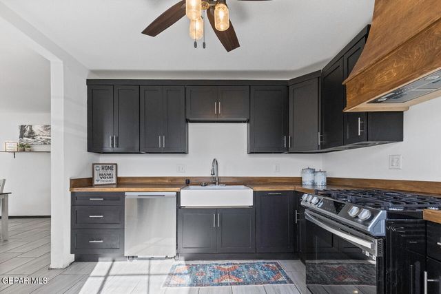 8832 MOUNT HAGAN Drive, El Paso, TX 79904