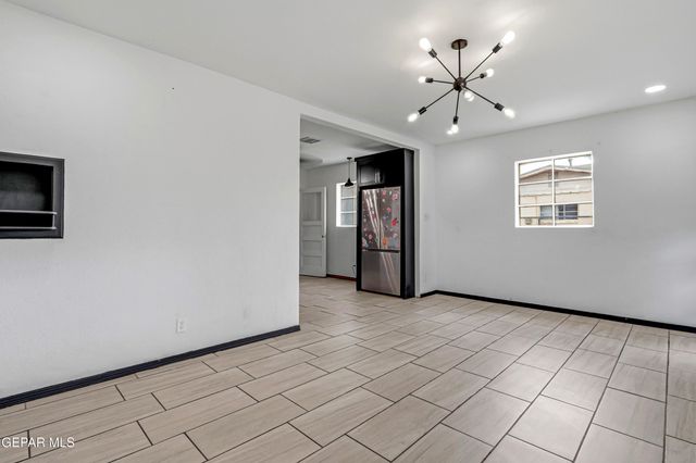 8832 MOUNT HAGAN Drive, El Paso, TX 79904