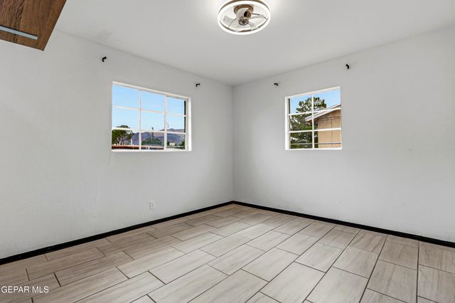 8832 MOUNT HAGAN Drive, El Paso, TX 79904
