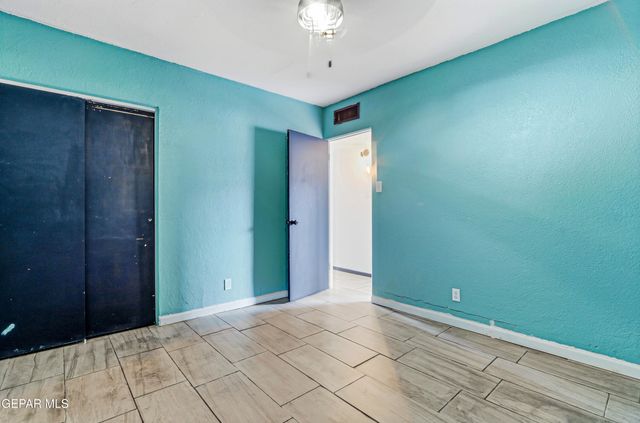 8832 MOUNT HAGAN Drive, El Paso, TX 79904