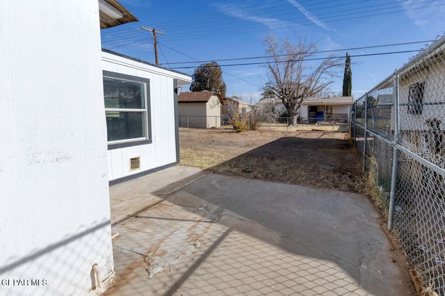 8832 MOUNT HAGAN Drive, El Paso, TX 79904