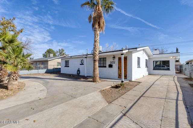 8832 MOUNT HAGAN Drive, El Paso, TX 79904