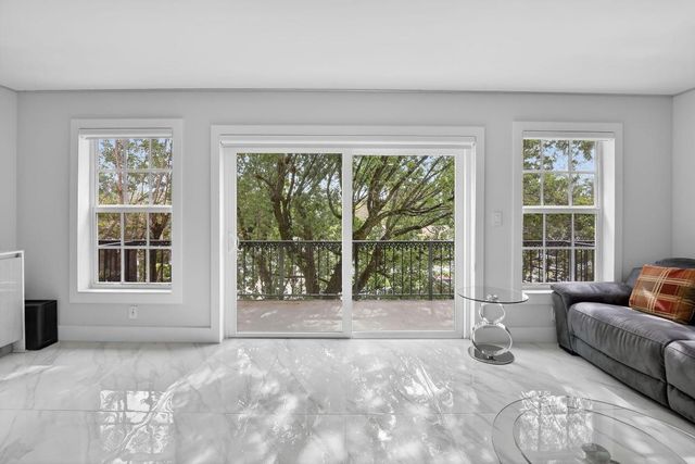 650 Tennis Club Drive 311, Fort Lauderdale, FL 33311