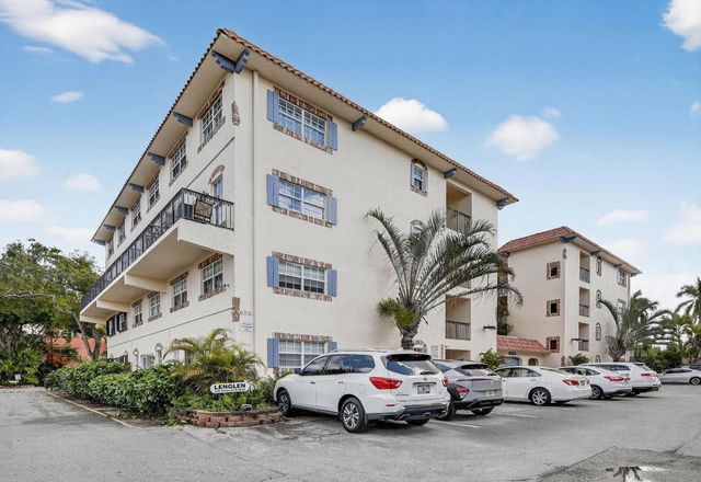 650 Tennis Club Drive 311, Fort Lauderdale, FL 33311