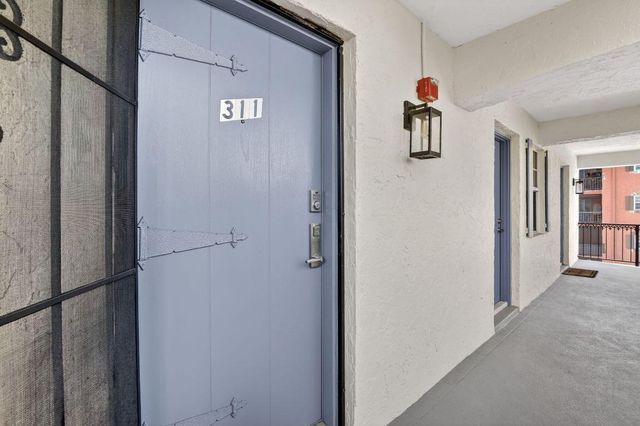 650 Tennis Club Drive 311, Fort Lauderdale, FL 33311