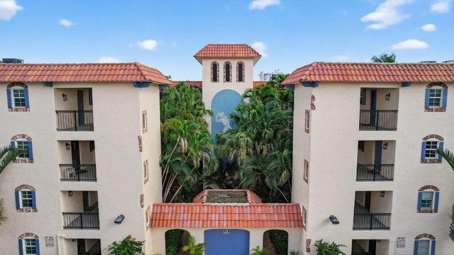 650 Tennis Club Drive 311, Fort Lauderdale, FL 33311