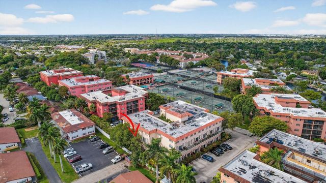 650 Tennis Club Drive 311, Fort Lauderdale, FL 33311