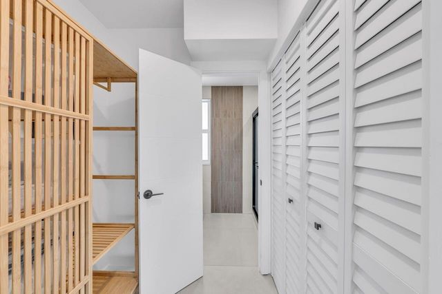 1221 Hillsboro Mile 39c, Hillsboro Beach, FL 33062