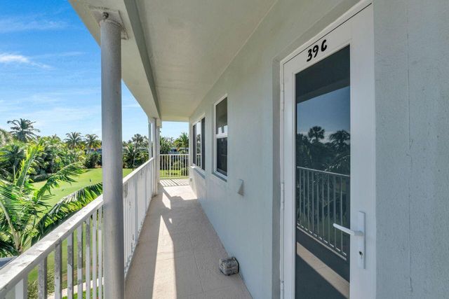 1221 Hillsboro Mile 39c, Hillsboro Beach, FL 33062