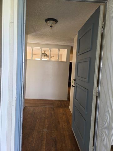 7908 Camrose Way, Sacramento, CA 95828