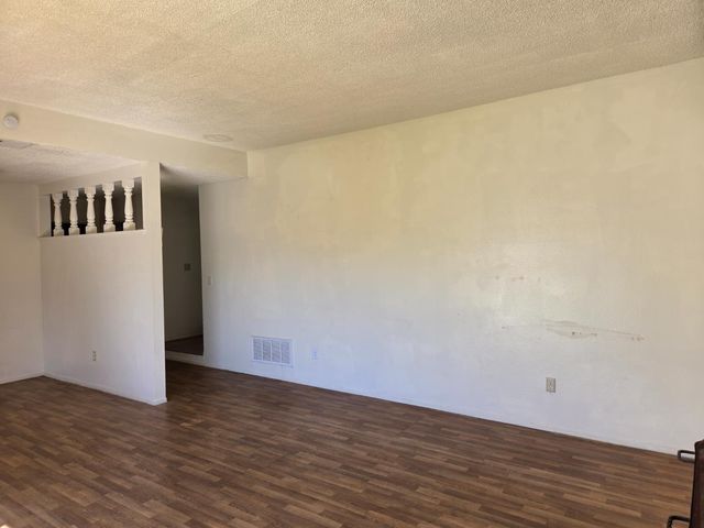 7908 Camrose Way, Sacramento, CA 95828