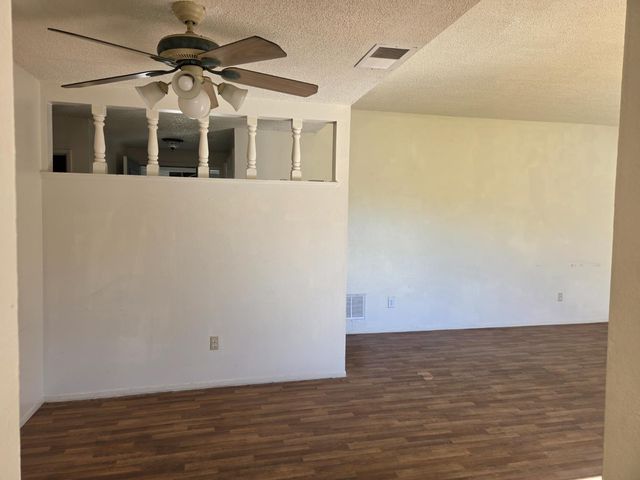 7908 Camrose Way, Sacramento, CA 95828