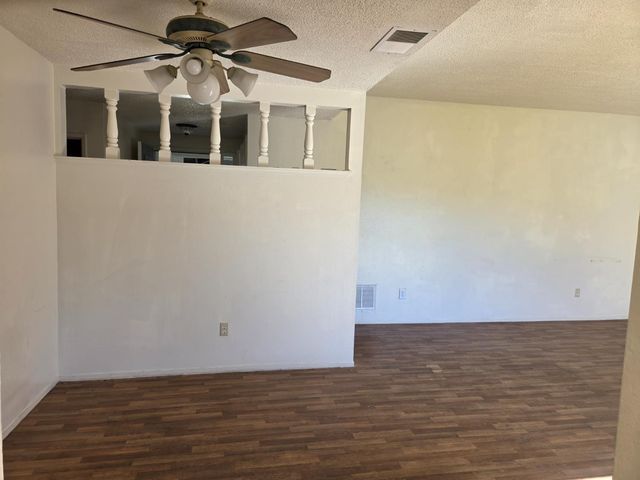 7908 Camrose Way, Sacramento, CA 95828
