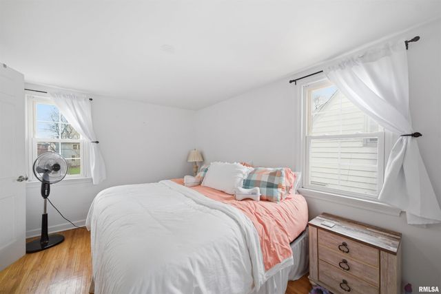 4117 N DEVON Lane, Peoria, IL 61614