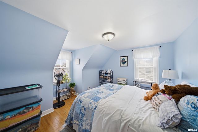 4117 N DEVON Lane, Peoria, IL 61614