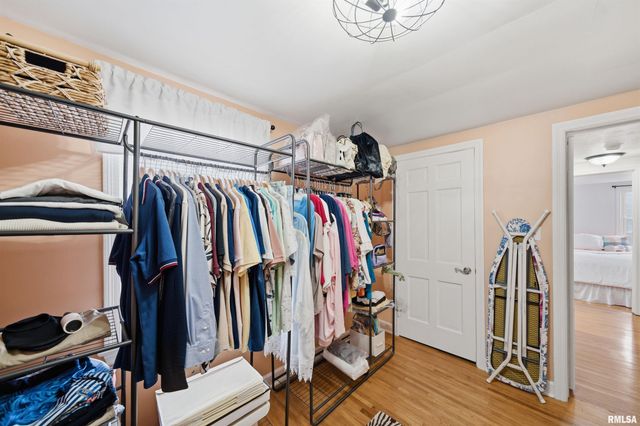 4117 N DEVON Lane, Peoria, IL 61614