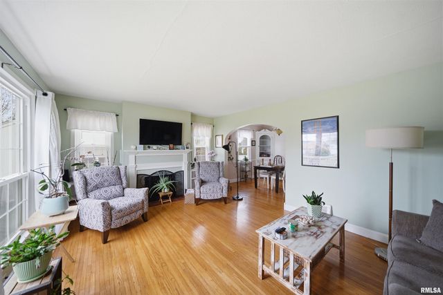 4117 N DEVON Lane, Peoria, IL 61614