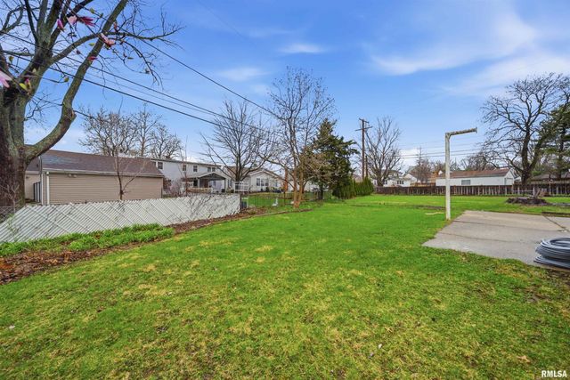 4117 N DEVON Lane, Peoria, IL 61614