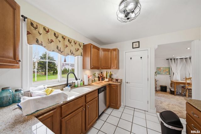 4117 N DEVON Lane, Peoria, IL 61614