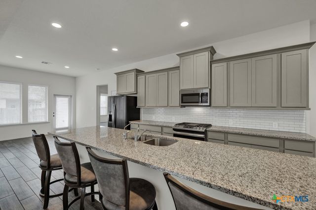 625 Arroyo Loma, New Braunfels, TX 78130