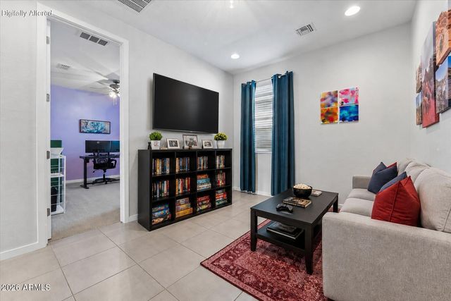 6740 W PEDRO Lane, Laveen, AZ 85339