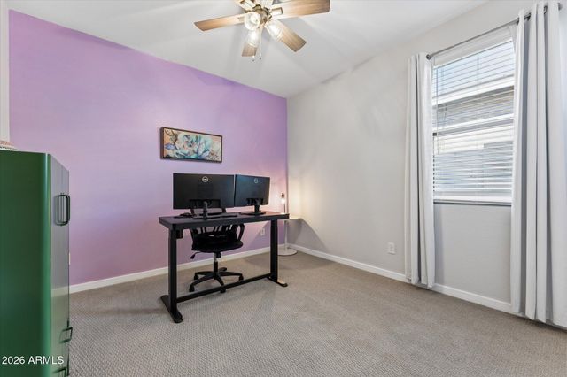 6740 W PEDRO Lane, Laveen, AZ 85339