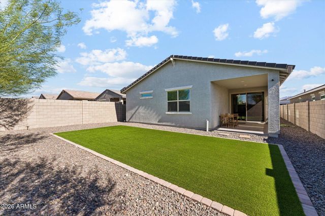 6740 W PEDRO Lane, Laveen, AZ 85339