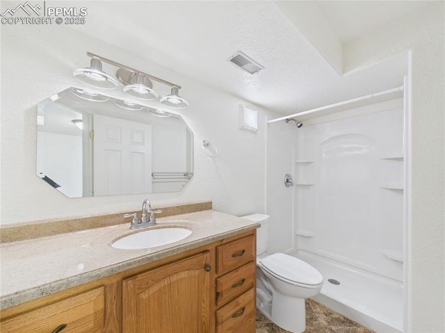 331 S Nicklaus Drive, Pueblo West, CO 81007