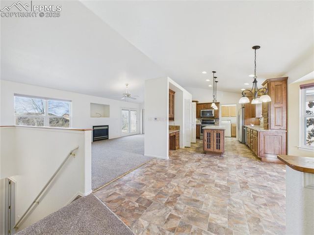 331 S Nicklaus Drive, Pueblo West, CO 81007