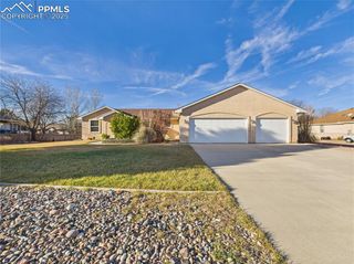 331 S Nicklaus Drive, Pueblo West, CO 81007