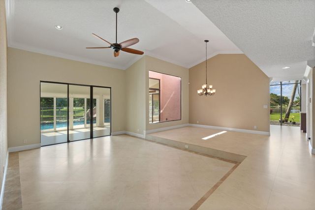 11220 NW 2nd Manor, Coral Springs, FL 33071