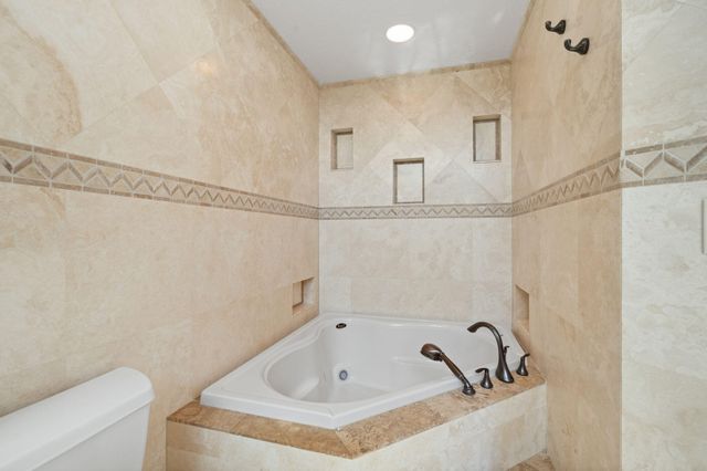 11220 NW 2nd Manor, Coral Springs, FL 33071