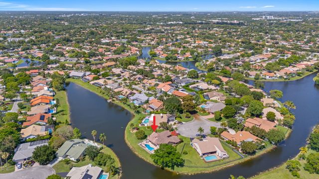 11220 NW 2nd Manor, Coral Springs, FL 33071