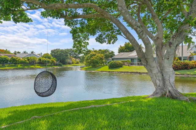 11220 NW 2nd Manor, Coral Springs, FL 33071