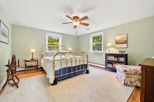 355 SWEDESFORD RD, Malvern, PA 19355