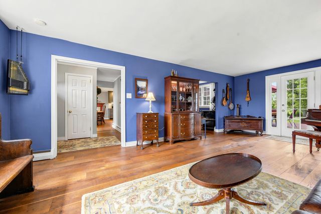 355 SWEDESFORD RD, Malvern, PA 19355