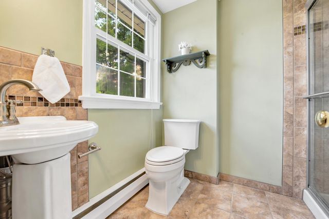 355 SWEDESFORD RD, Malvern, PA 19355